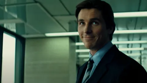 奥本海默电影海报