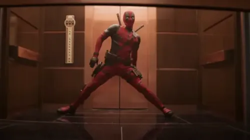 《死侍3》剧照，韦德与沃尔芬的精彩亮相