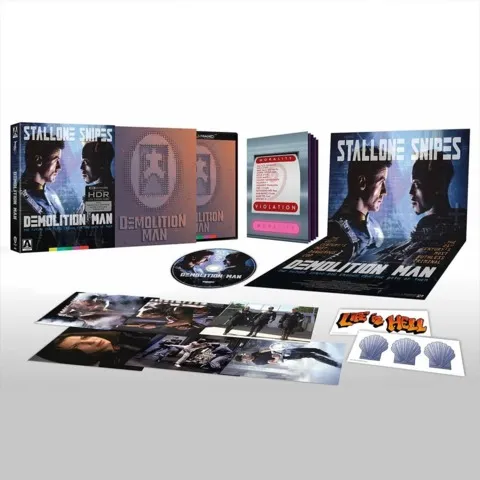 《毁灭战士》4K限量版蓝光封面图片