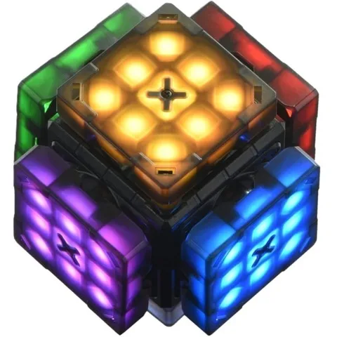 智能机器人魔方展示图片